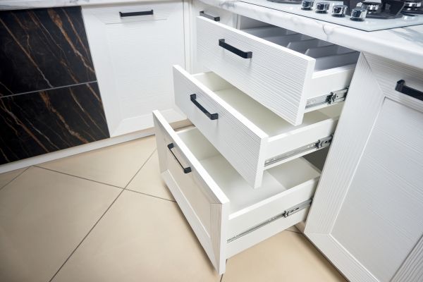 Cabinet Drawers Repair
